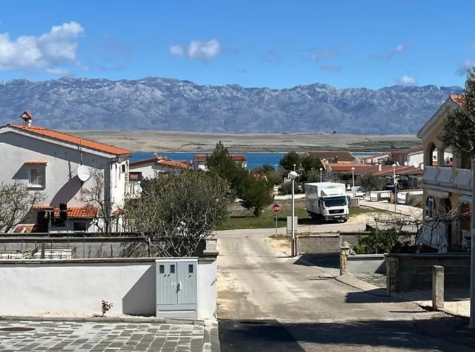 Irene Apartament Vir